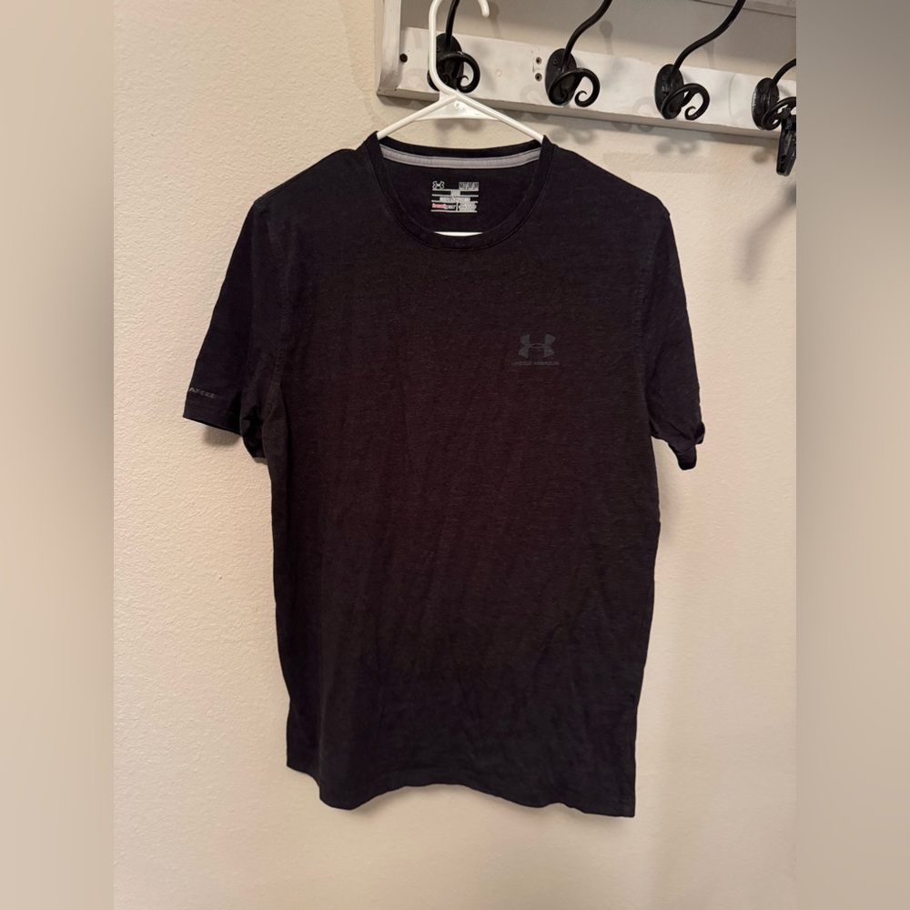 Under Armour Shirt